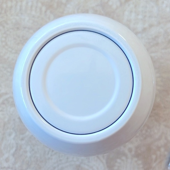 Brand New Taylor Swift Birthday Girl Stainless Steel Insulated Tumbler w/ Straw - Picture 6 of 12